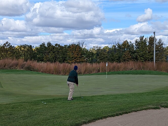 PXL_20221016_164339577